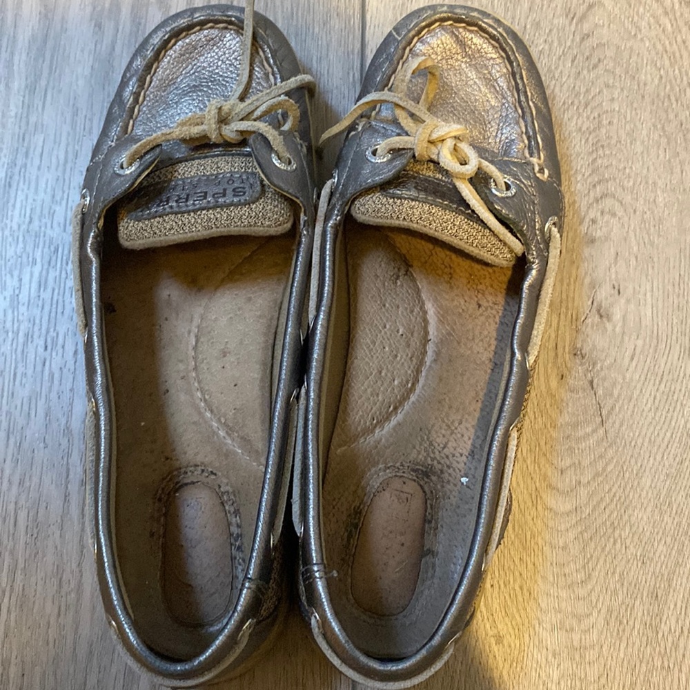 Shiny Sperrys